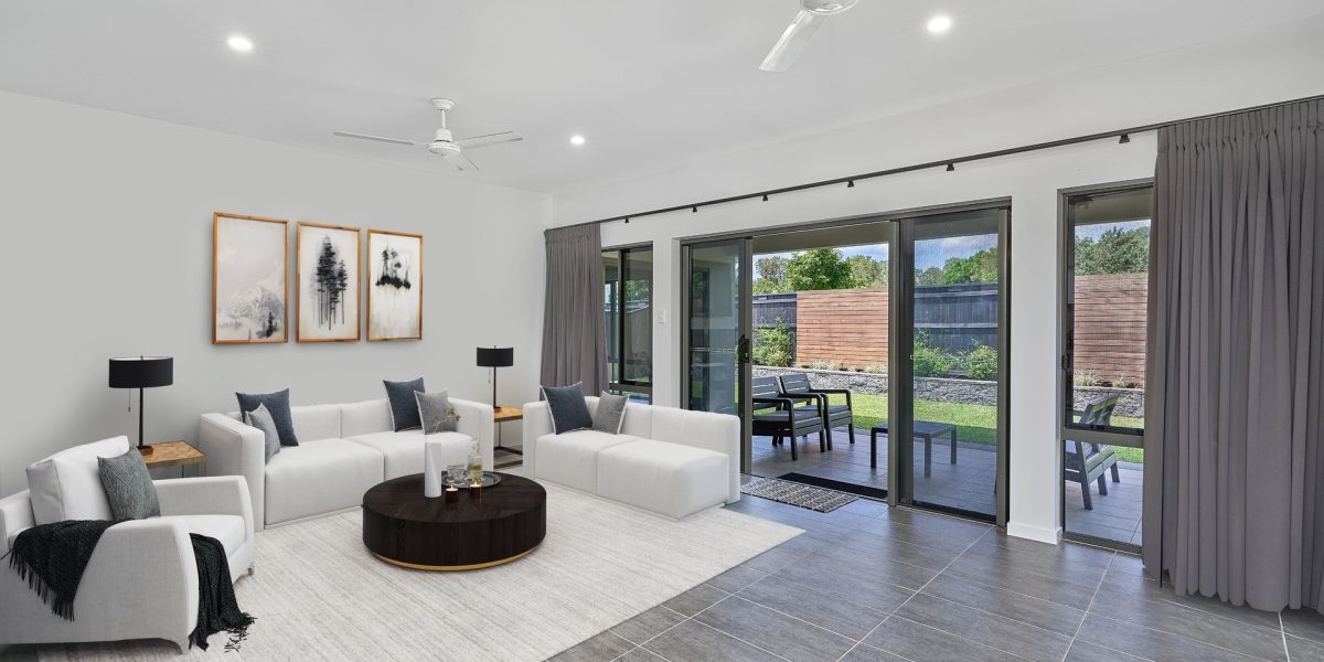 5 Midship Street, Trinity Beach, QLD 4879 AUS