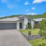 5 Midship Street, Trinity Beach, QLD 4879 AUS