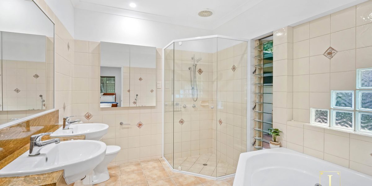 Lot 3 Duane Close, Brinsmead, QLD 4870 AUS