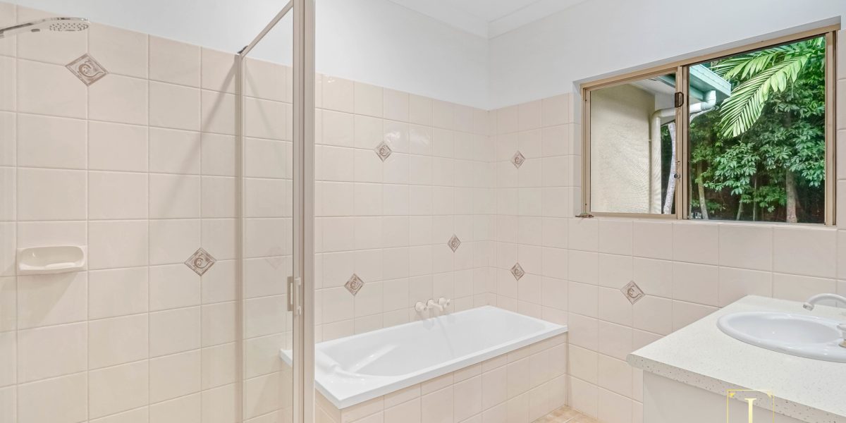 Lot 3 Duane Close, Brinsmead, QLD 4870 AUS