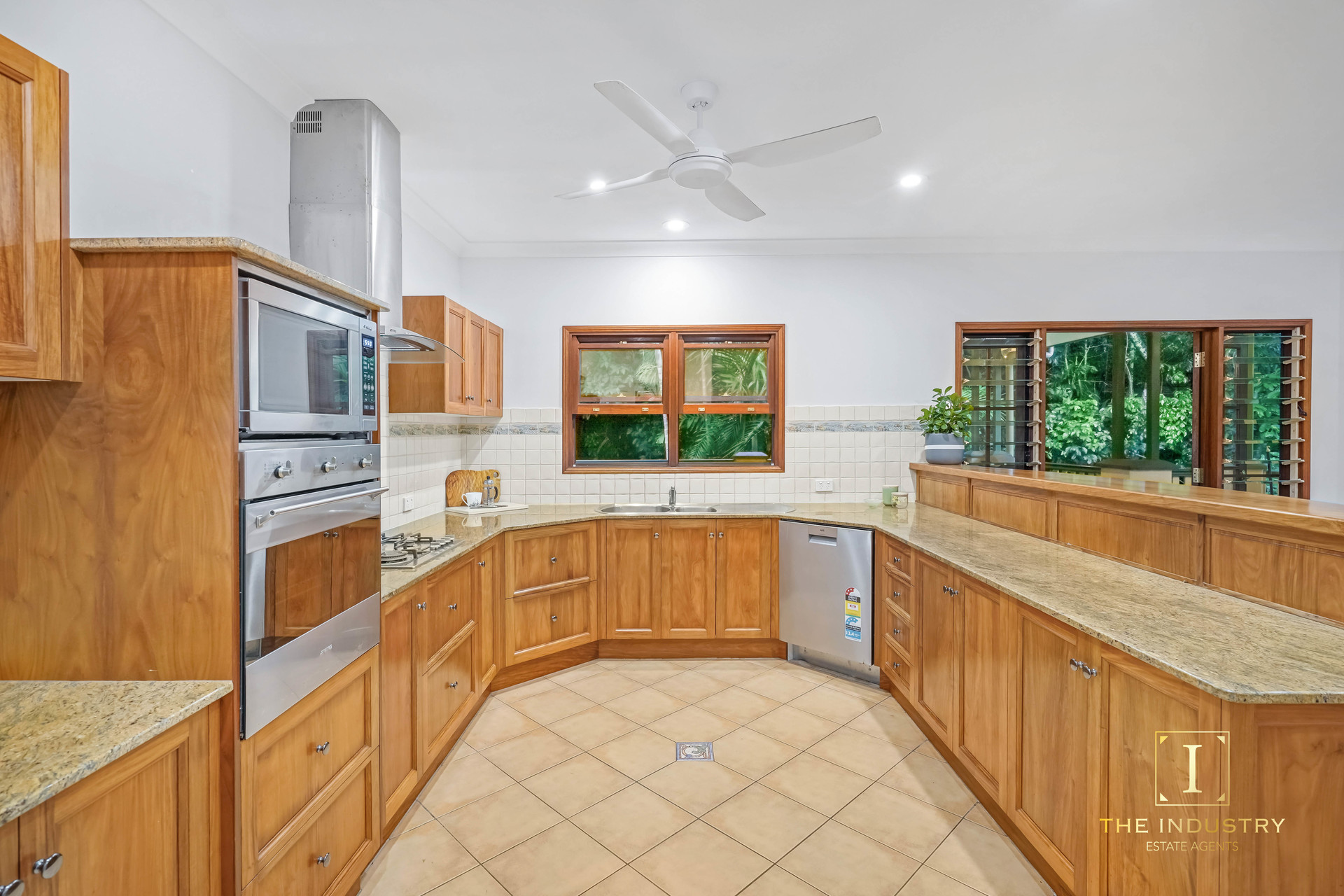 Lot 3 Duane Close, Brinsmead, QLD 4870 AUS