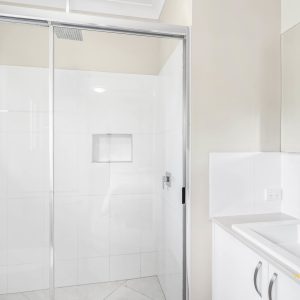 29 City View Crescent, Mooroobool, QLD 4870 AUS