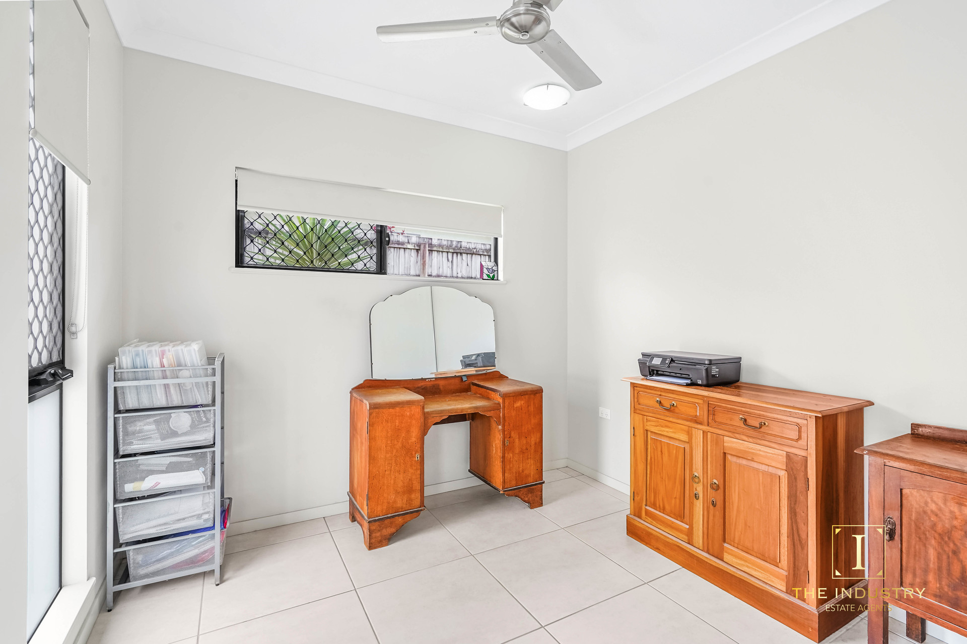 29 City View Crescent, Mooroobool, QLD 4870 AUS