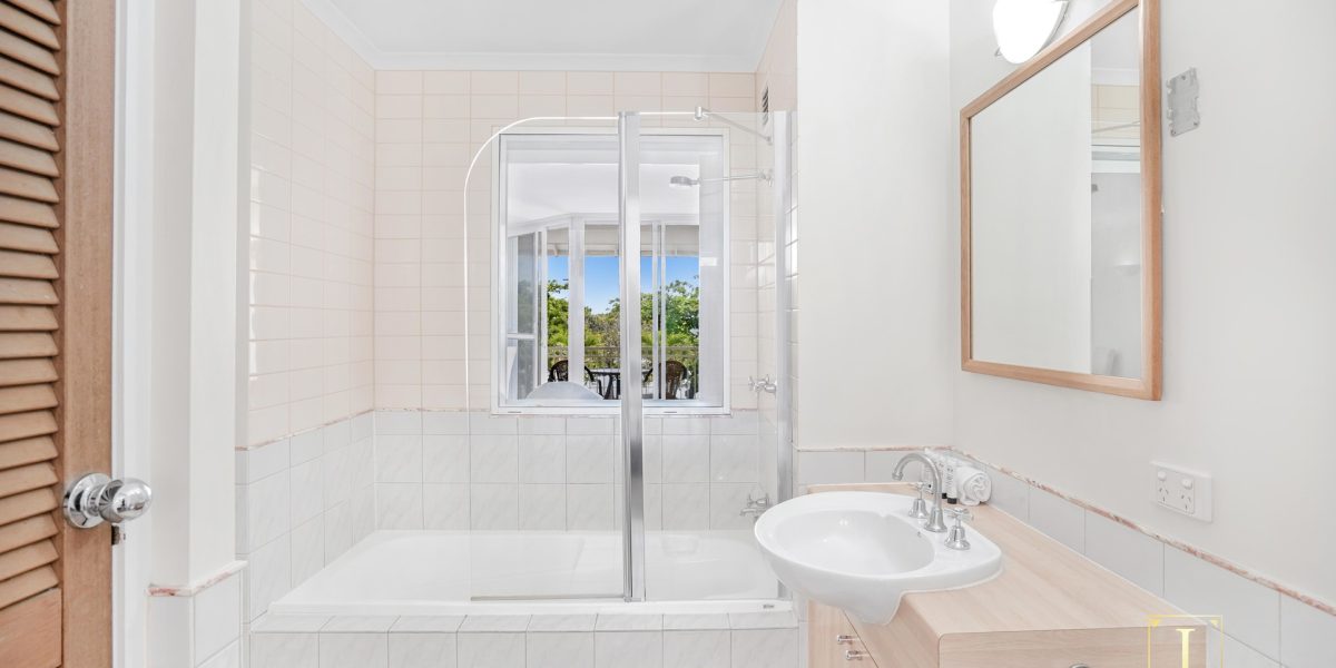 14/49-51 Vasey Esplanade, Trinity Beach, QLD 4879 AUS