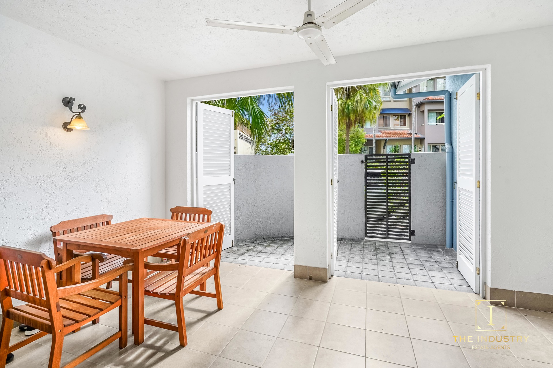 1501/2-10 Greenslopes Street, Cairns North, QLD 4870 AUS