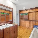 33 Arlington Esplanade, Clifton Beach, QLD 4879 AUS