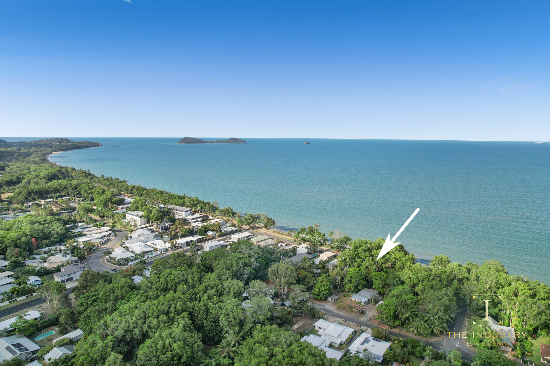 33 Arlington Esplanade, Clifton Beach, QLD 4879 AUS