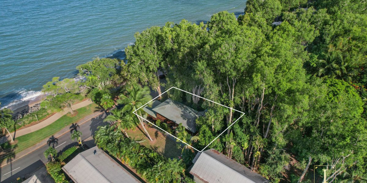 33 Arlington Esplanade, Clifton Beach, QLD 4879 AUS