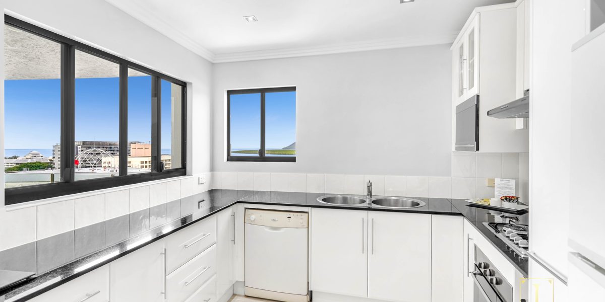 1204/27-29 Wharf Street, Cairns City, QLD 4870 AUS
