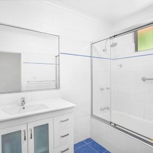 4 Eagle Close, Yorkeys Knob, QLD 4878 AUS