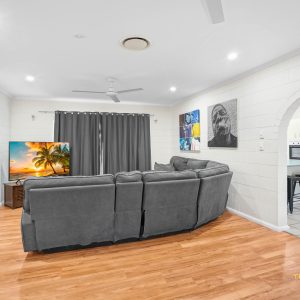 4 Eagle Close, Yorkeys Knob, QLD 4878 AUS