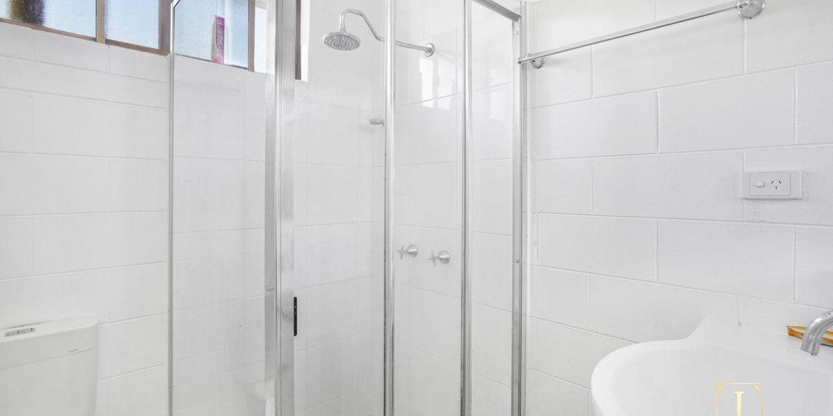 4 Eagle Close, Yorkeys Knob, QLD 4878 AUS