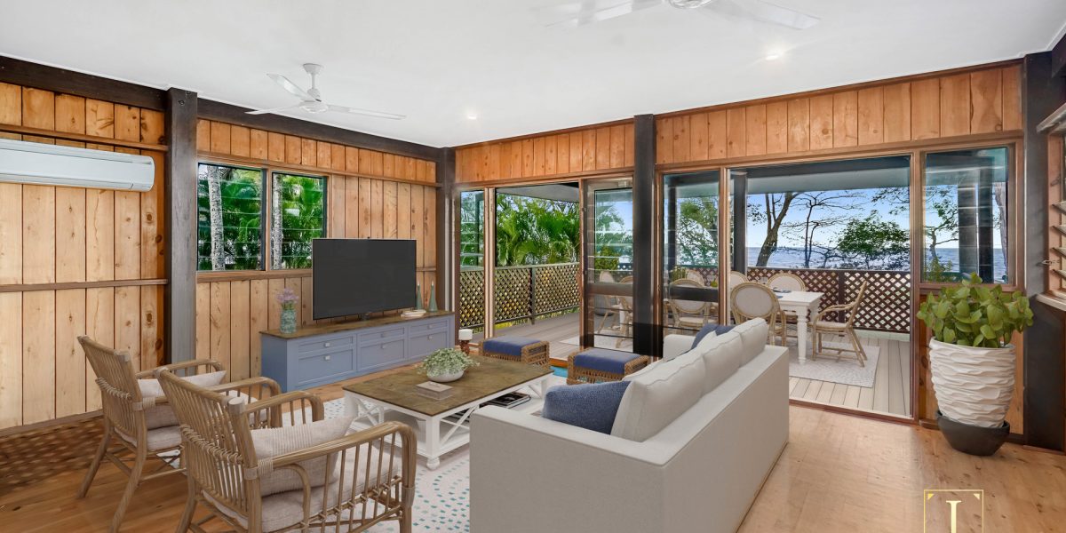 33 Arlington Esplanade, Clifton Beach, QLD 4879 AUS