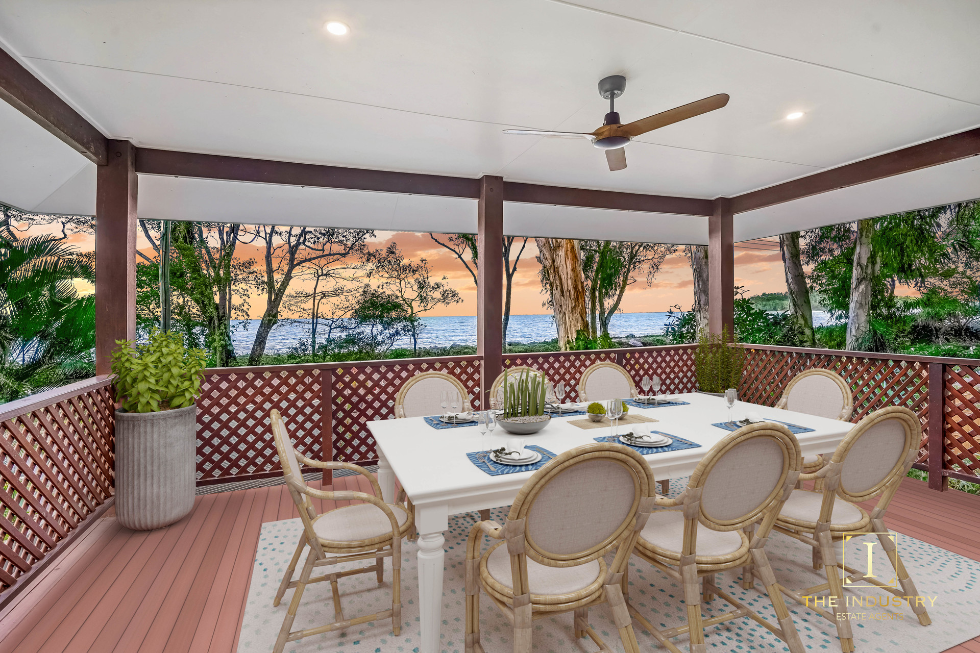 33 Arlington Esplanade, Clifton Beach, QLD 4879 AUS