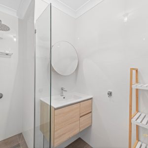 5 Kambara Street, White Rock, QLD 4868 AUS