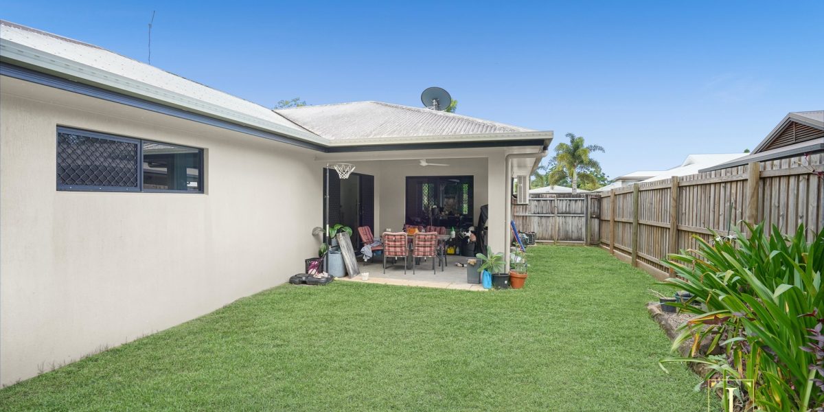 8 Walgan Close, Bentley Park, QLD 4869 AUS