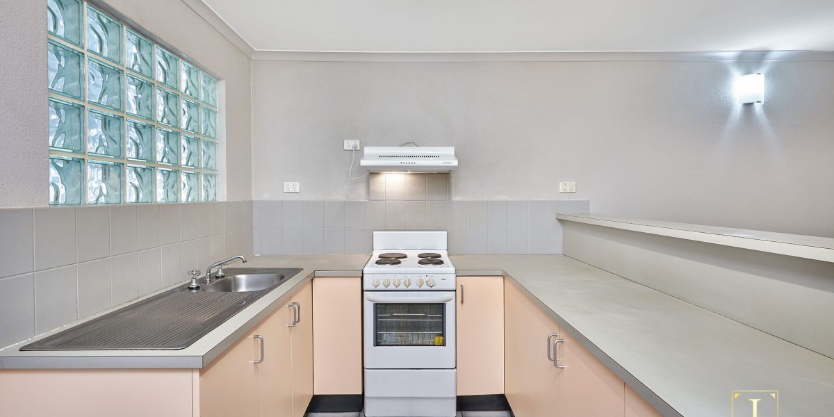 18/1 Ray Street, Yorkeys Knob, QLD 4878 AUS