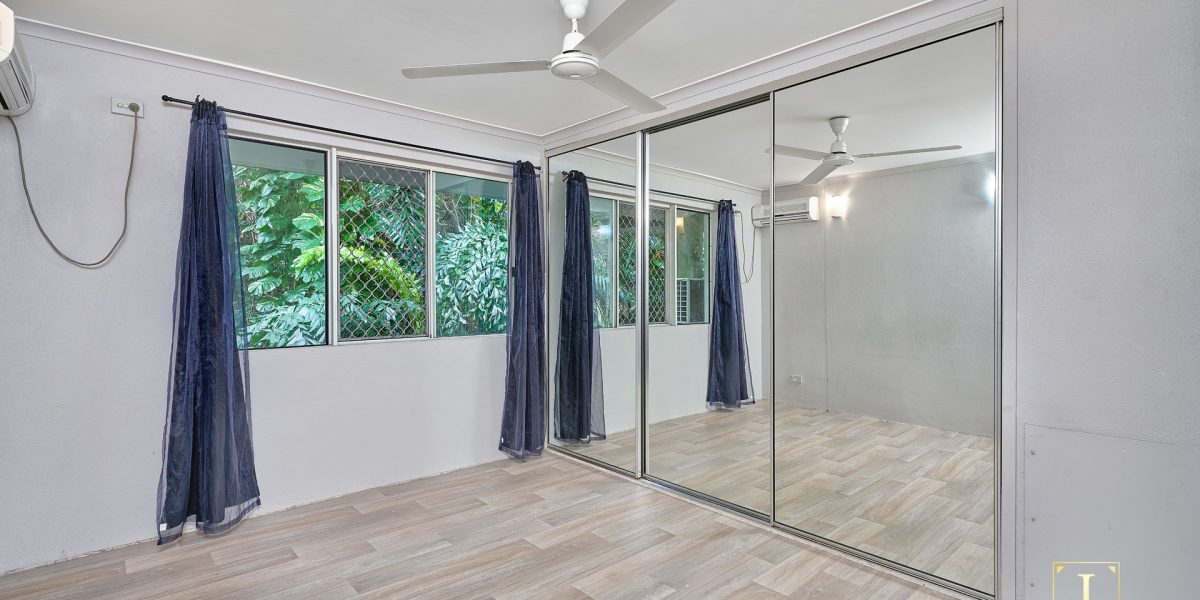 18/1 Ray Street, Yorkeys Knob, QLD 4878 AUS