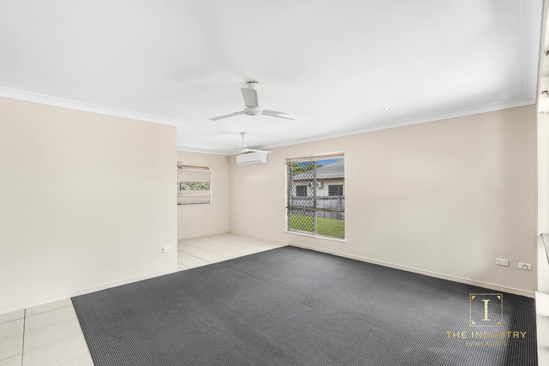 6 Messina Close, Kanimbla, QLD 4870 AUS