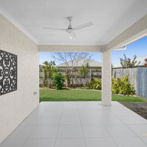 5 Castleton Entrance, Smithfield, QLD 4878 AUS