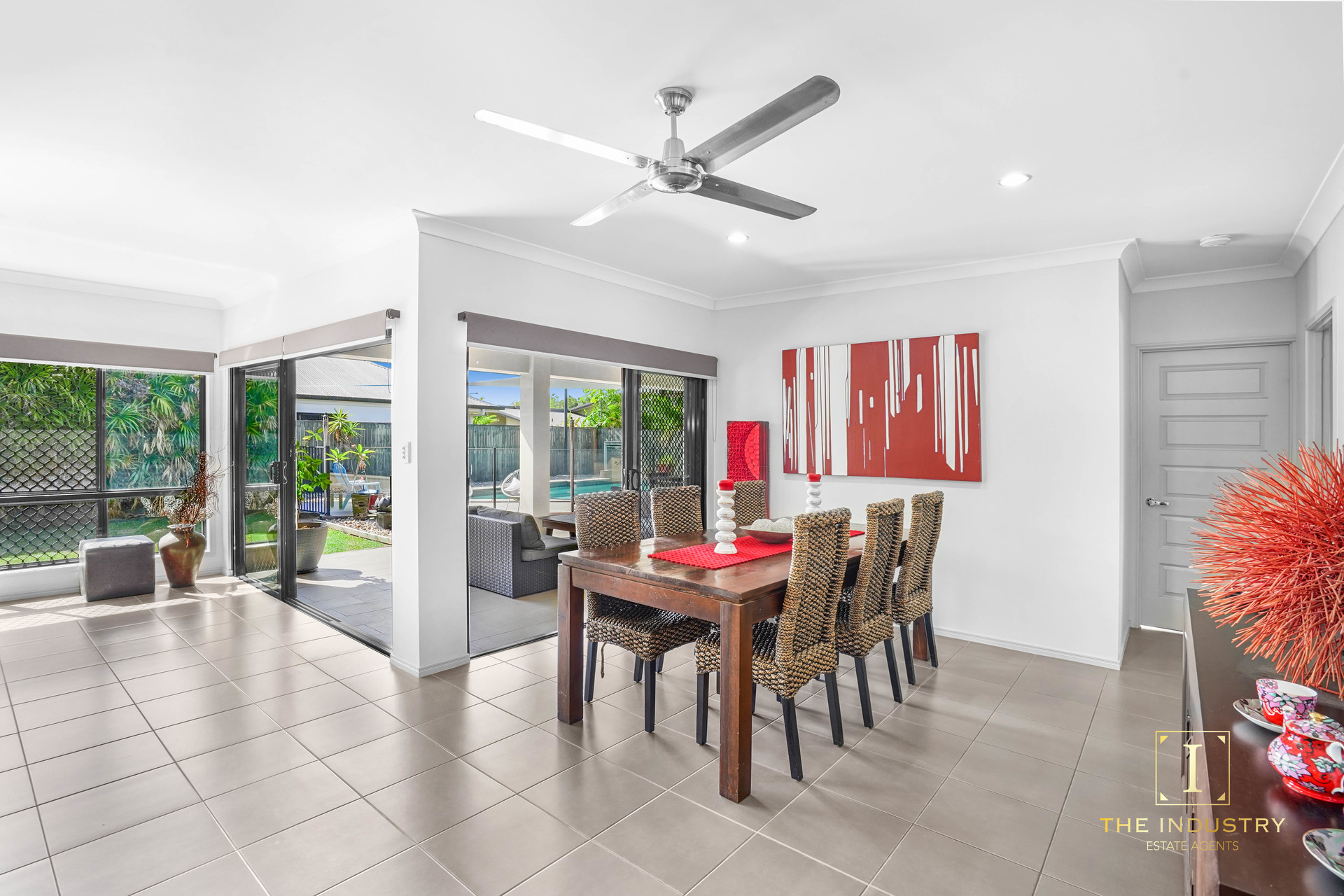 15 Bowline Close, Trinity Beach, QLD 4879 AUS