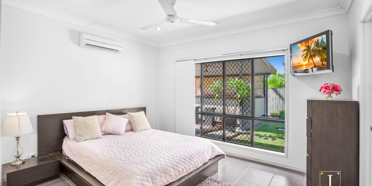 15 Bowline Close, Trinity Beach, QLD 4879 AUS