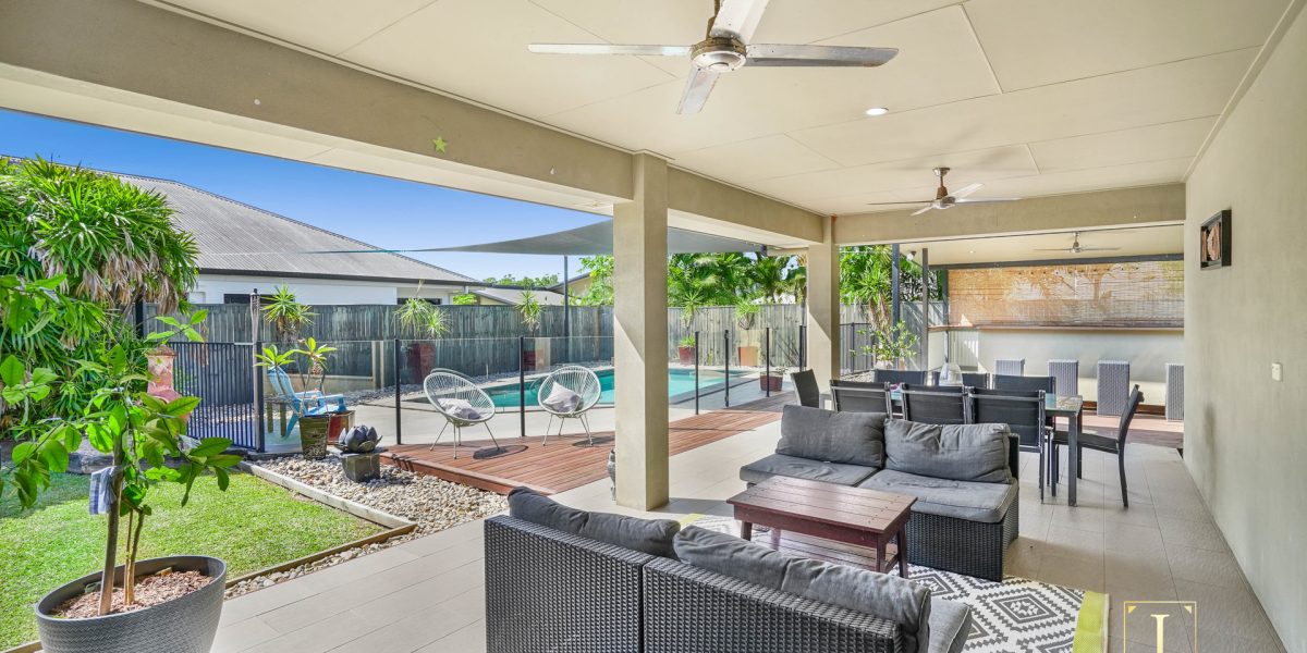 15 Bowline Close, Trinity Beach, QLD 4879 AUS