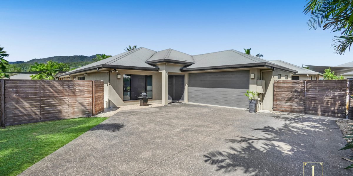 15 Bowline Close, Trinity Beach, QLD 4879 AUS