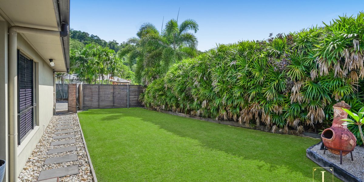 15 Bowline Close, Trinity Beach, QLD 4879 AUS