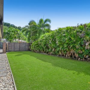 15 Bowline Close, Trinity Beach, QLD 4879 AUS