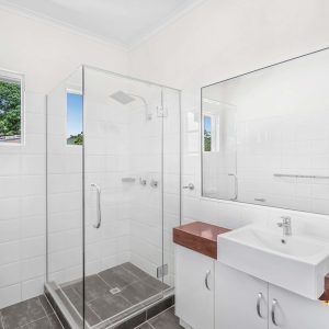 32 Hutchinson Street, Edge Hill, QLD 4870 AUS