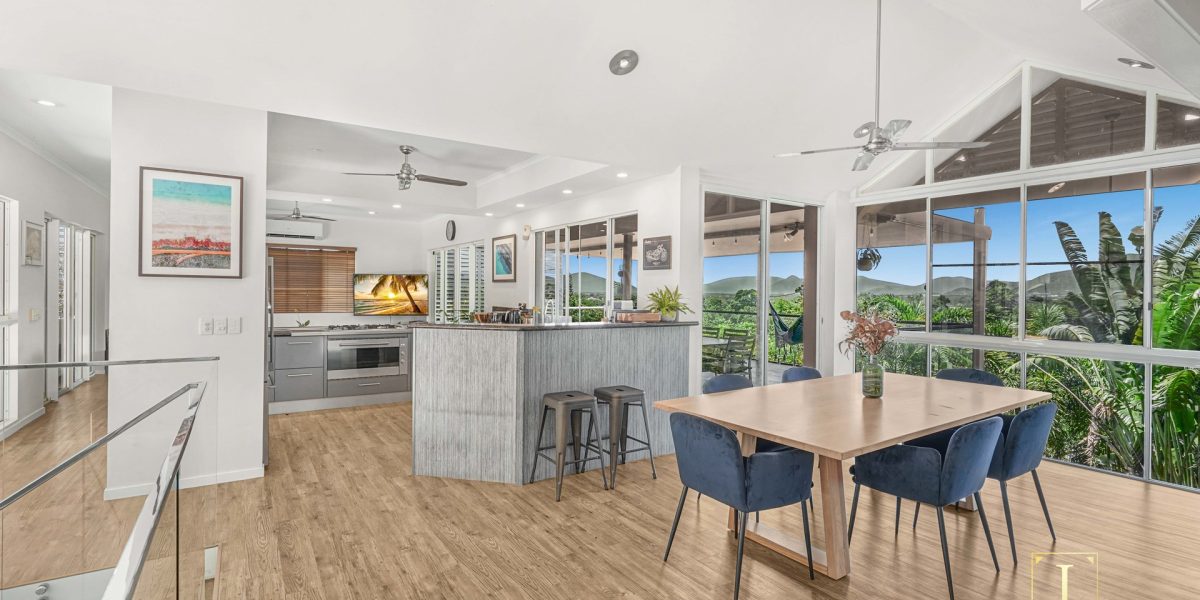 32 Hutchinson Street, Edge Hill, QLD 4870 AUS