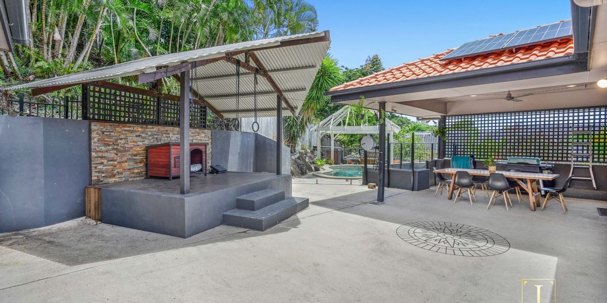32 Hutchinson Street, Edge Hill, QLD 4870 AUS