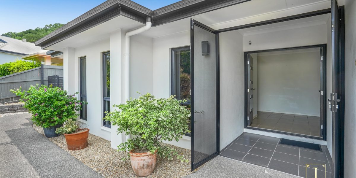 77 Moresby Street, Trinity Beach, QLD 4879 AUS