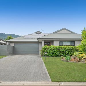 7 Kulgun Street, Caravonica, QLD 4878 AUS