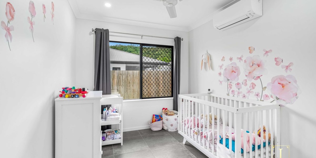 4 Oakdale Close, Trinity Beach, QLD 4879 AUS