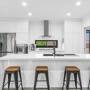 4 Oakdale Close, Trinity Beach, QLD 4879 AUS