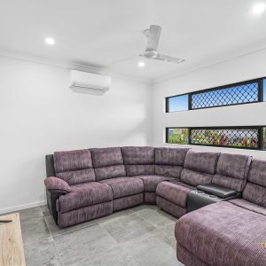 4 Oakdale Close, Trinity Beach, QLD 4879 AUS