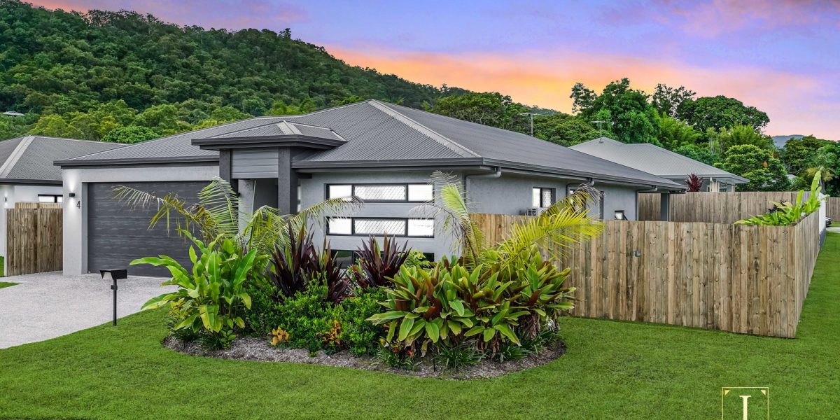 4 Oakdale Close, Trinity Beach, QLD 4879 AUS