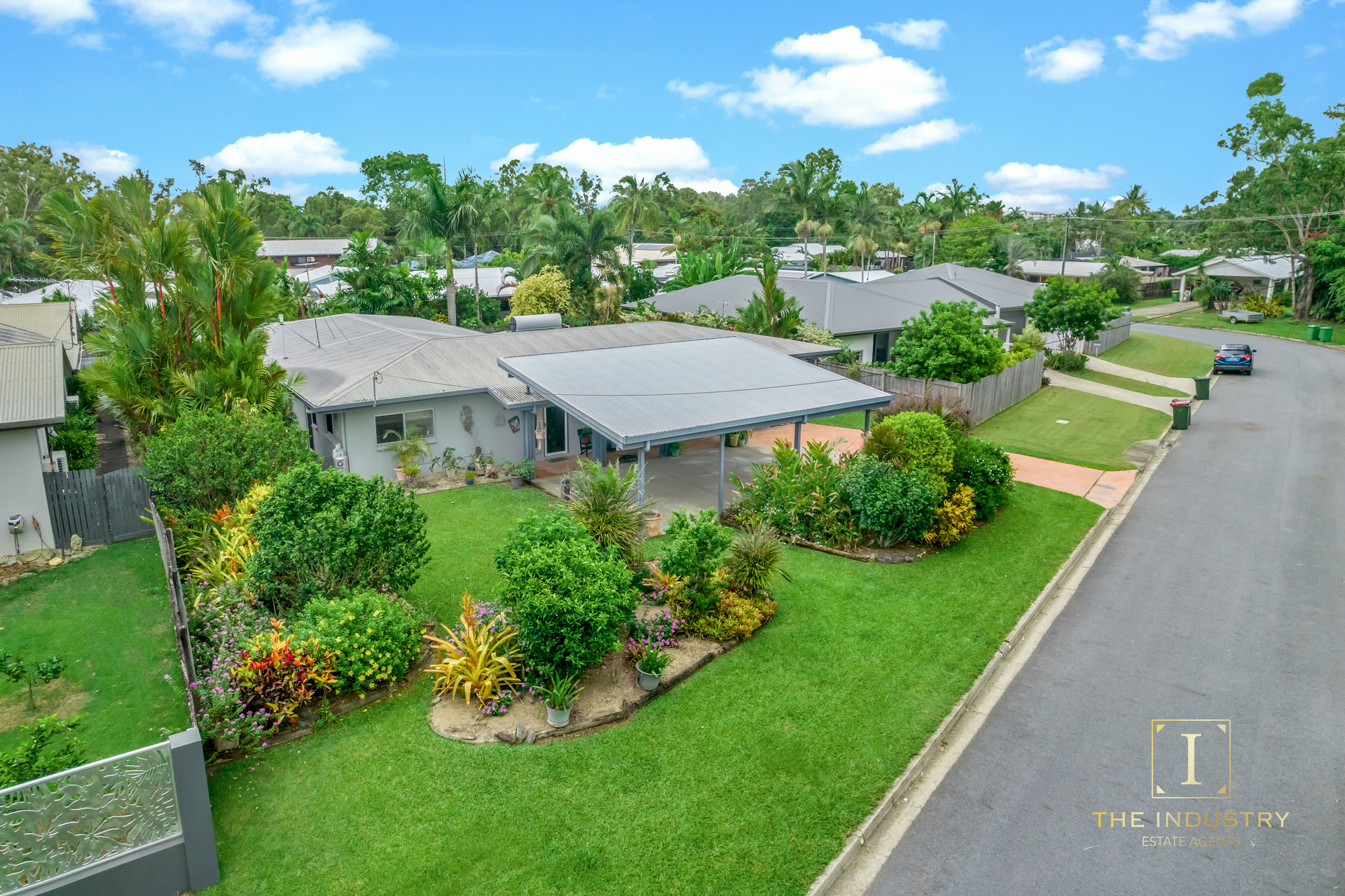 10 Hagen Close, Trinity Beach, QLD 4879 AUS