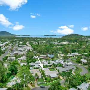 10 Hagen Close, Trinity Beach, QLD 4879 AUS