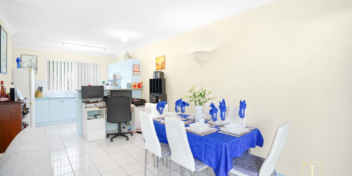 5/16-18 Springfield Crescent, Manoora, QLD 4870 AUS