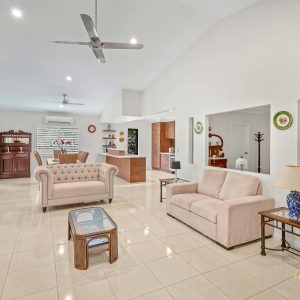 Kewarra Beach, QLD 4879 AUS