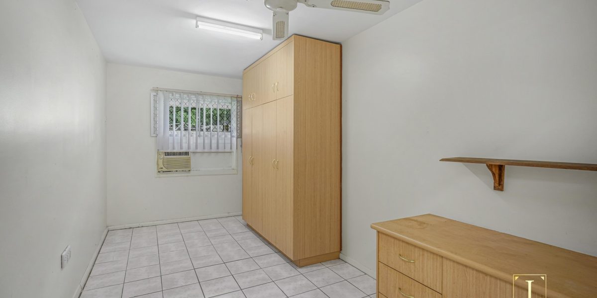 8 Tulip Close, Manunda, QLD 4870 AUS