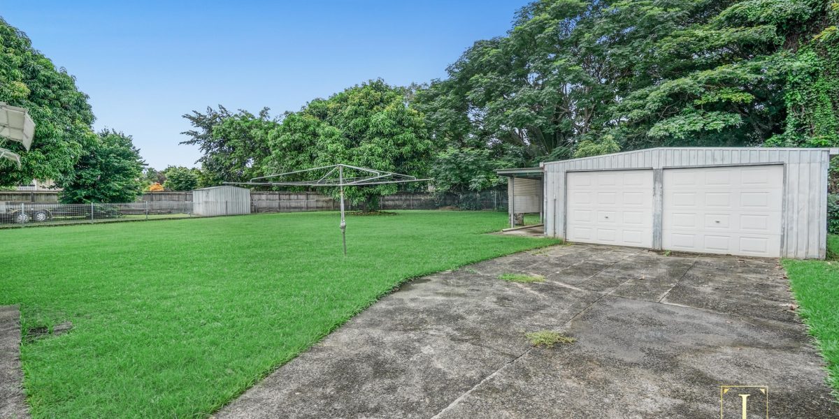 8 Tulip Close, Manunda, QLD 4870 AUS
