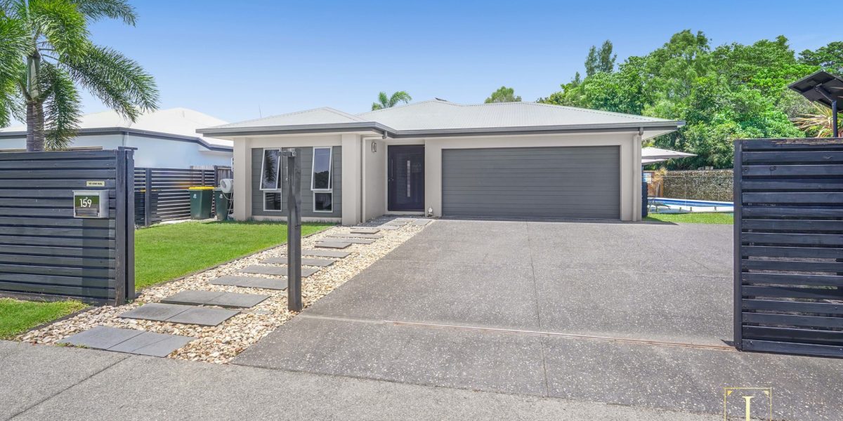 159 Roberts Drive, Trinity Beach, QLD 4879 AUS