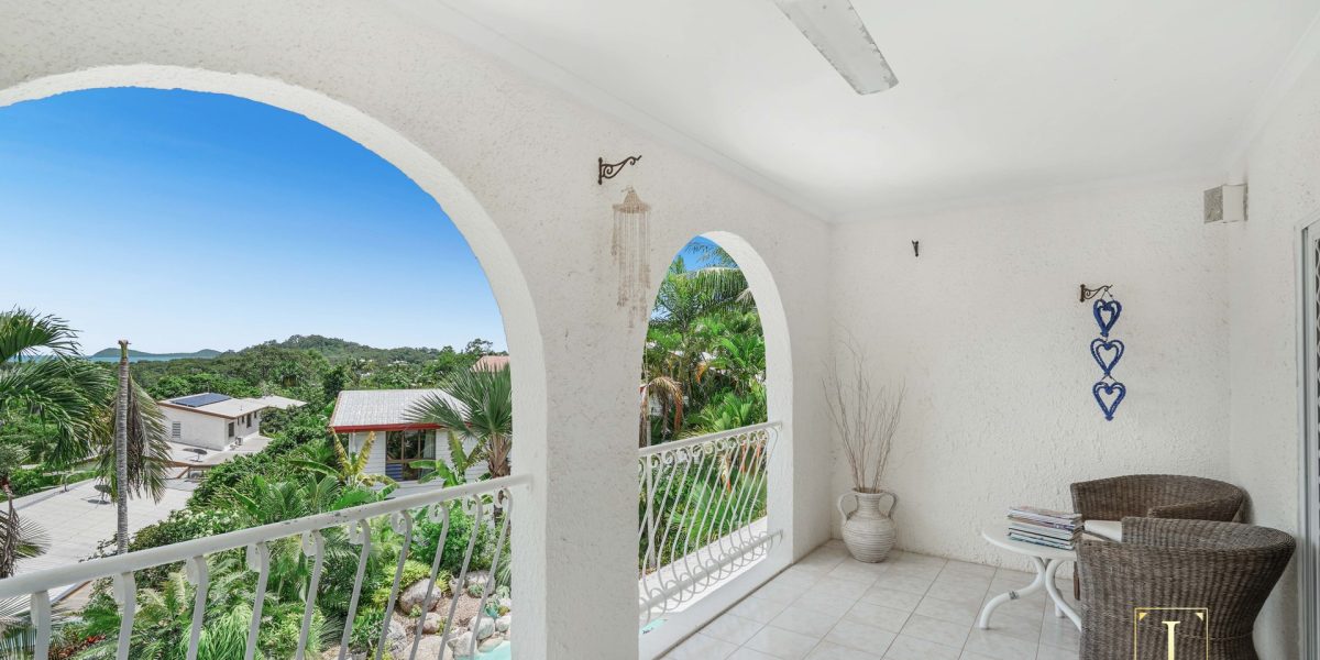 9-11 Wakunai Close, Trinity Beach, QLD 4879 AUS