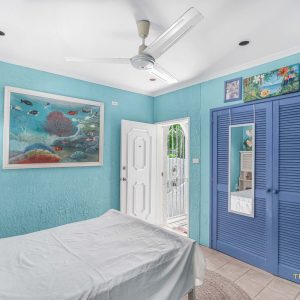 9-11 Wakunai Close, Trinity Beach, QLD 4879 AUS