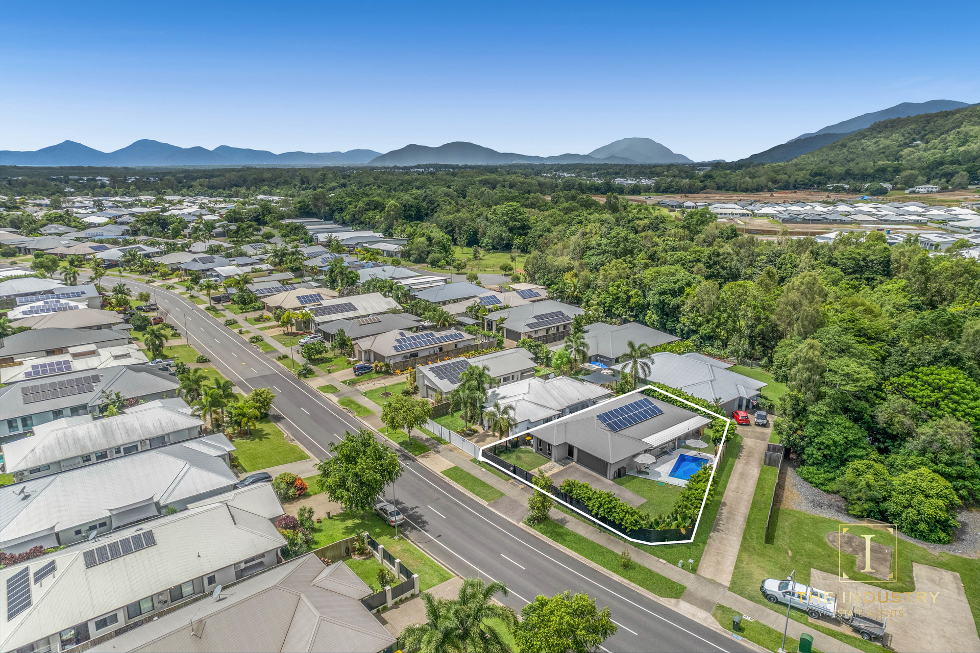 159 Roberts Drive, Trinity Beach, QLD 4879 AUS