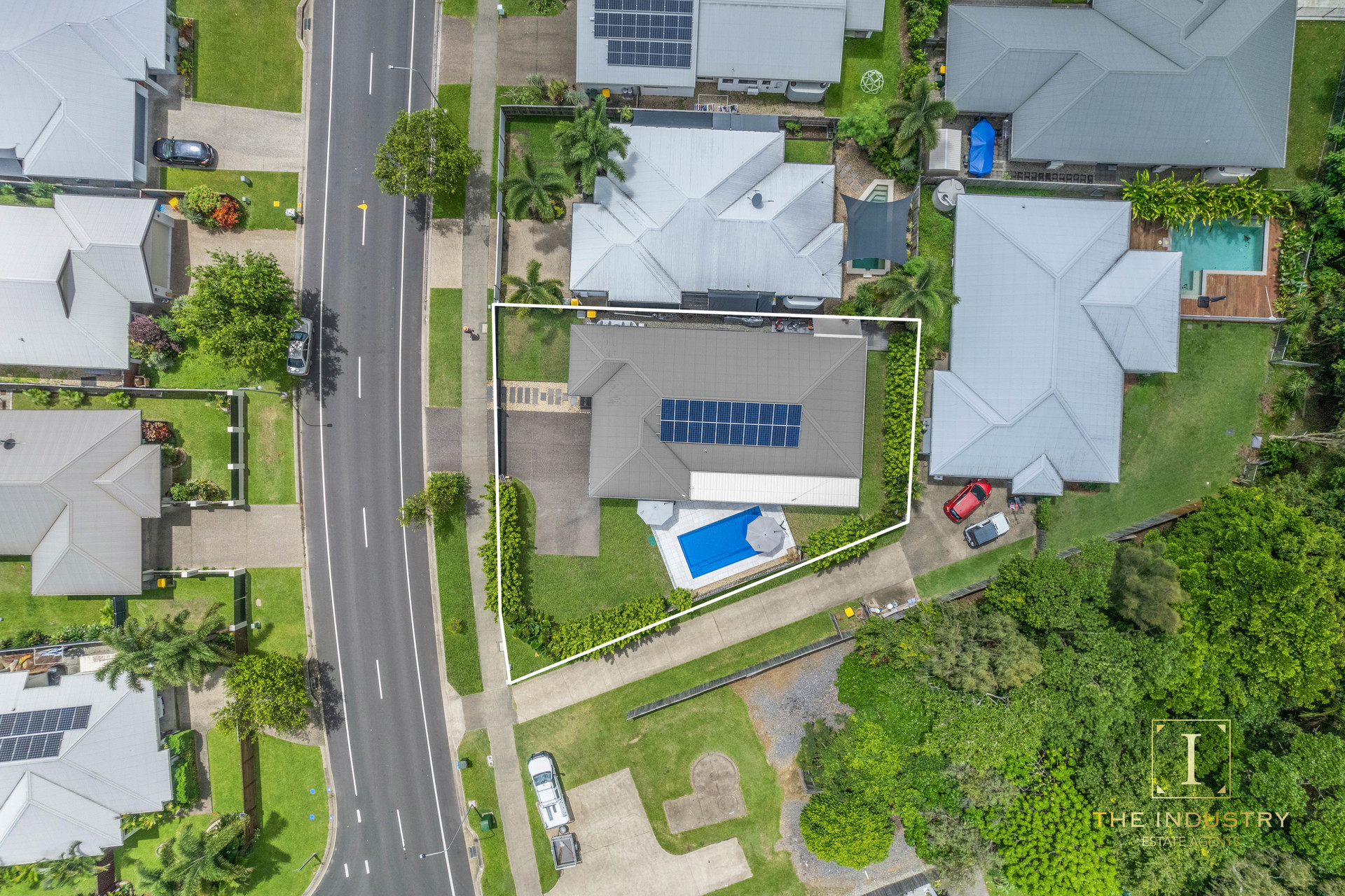 159 Roberts Drive, Trinity Beach, QLD 4879 AUS